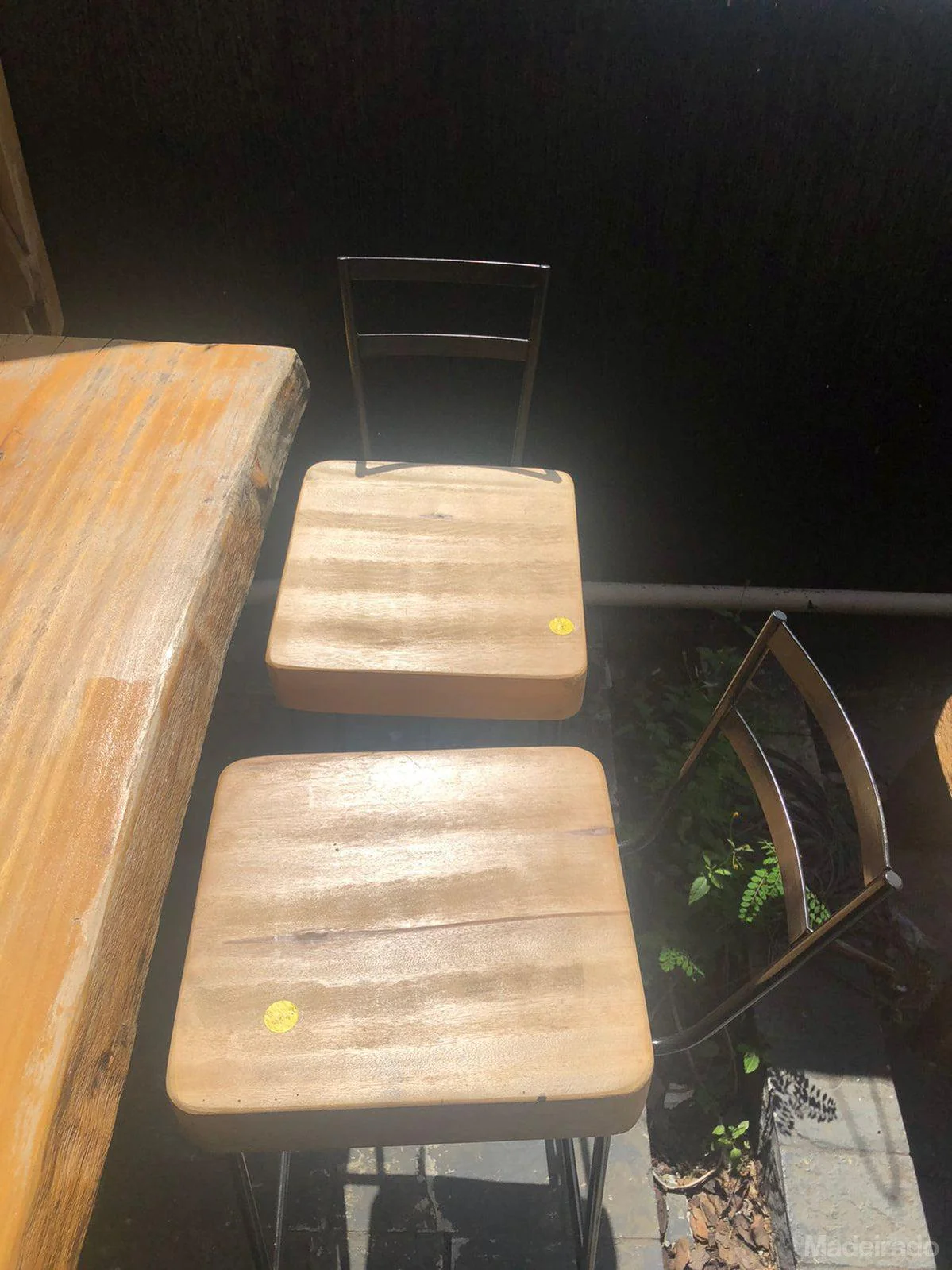 Banquetas Taianara