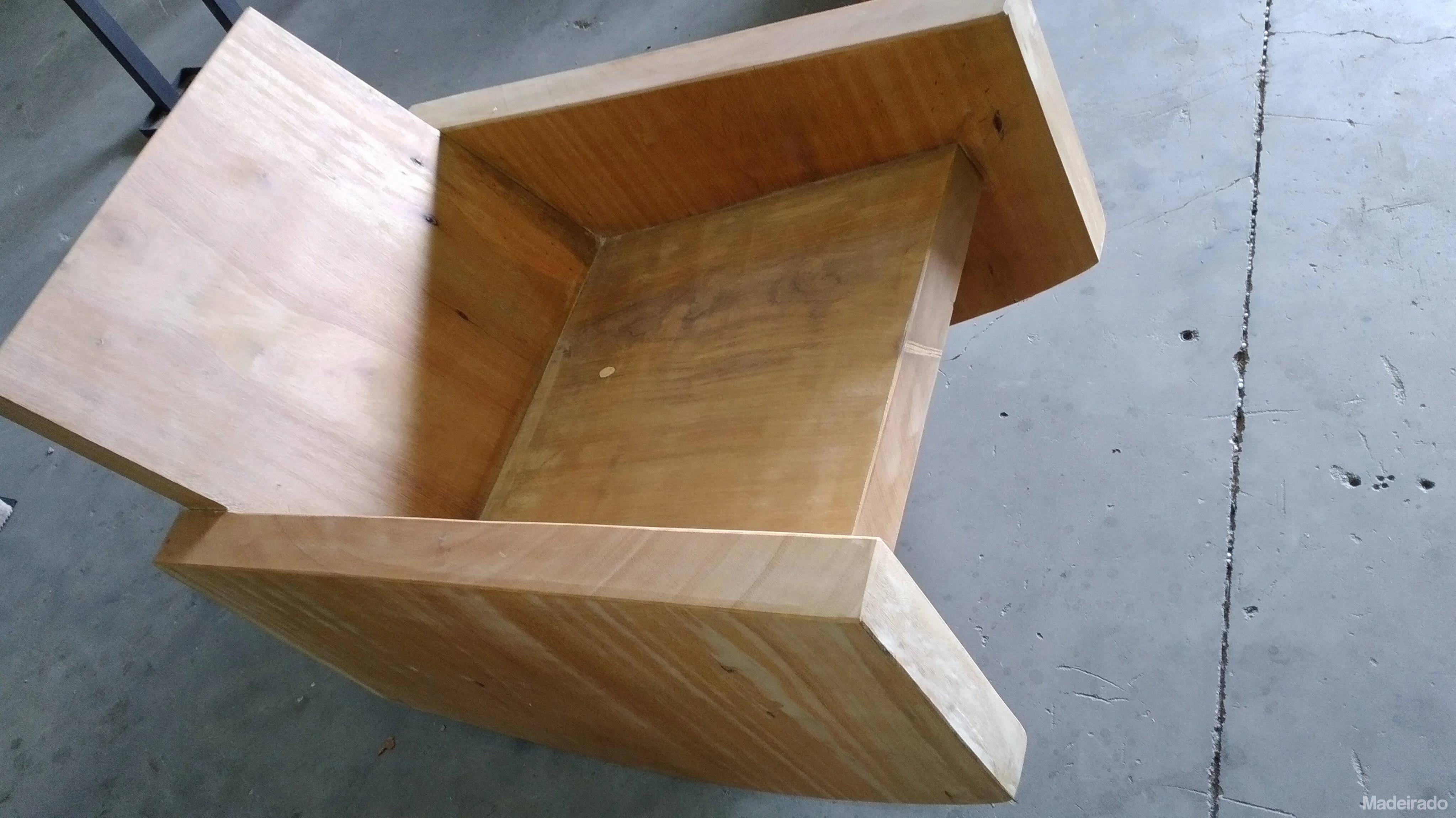 POLTRONA DE BALANÇO - 90X60 - FS2314 - Loja Fabrica
