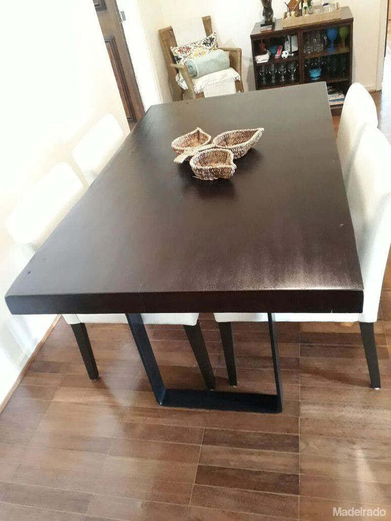 Mesa de Jantar - 140x90 - para 4 a 6 lugares - Coleção Industrial
