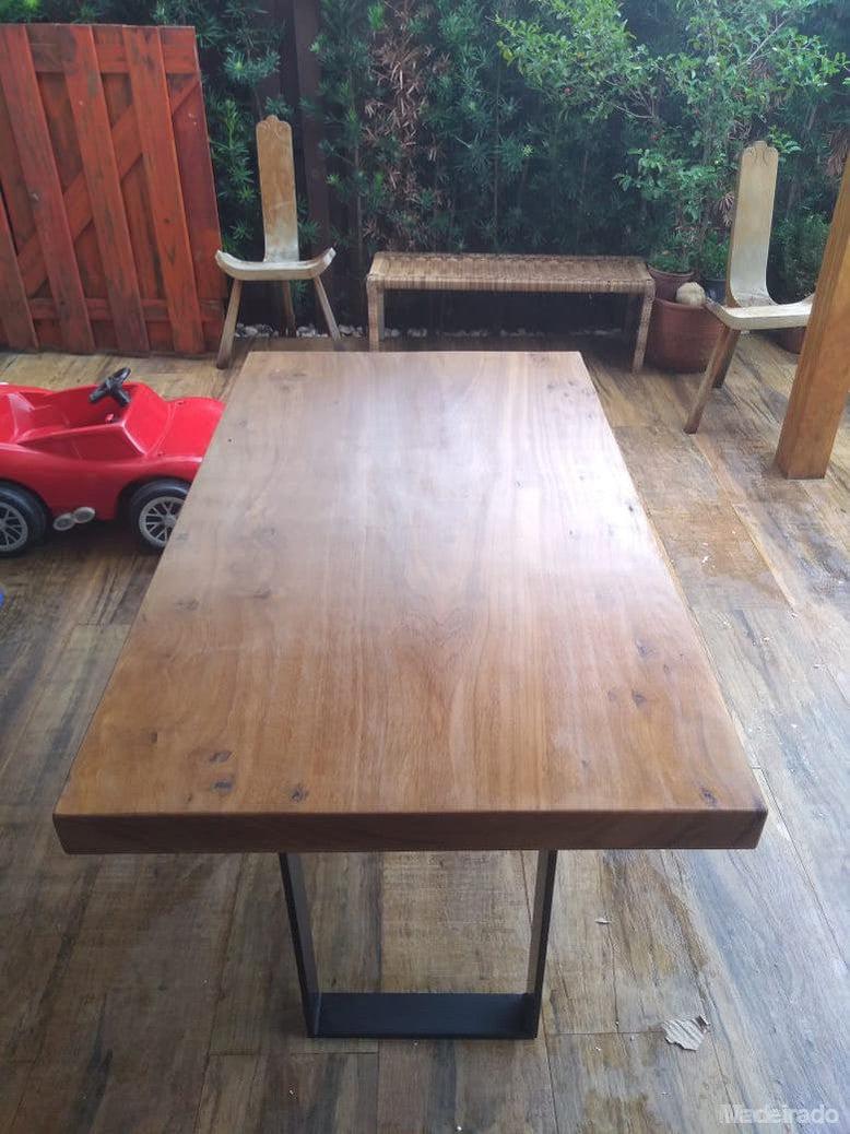 Mesa de Jantar - 180x80 - para 6 a 8 lugares - Coleção Industrial