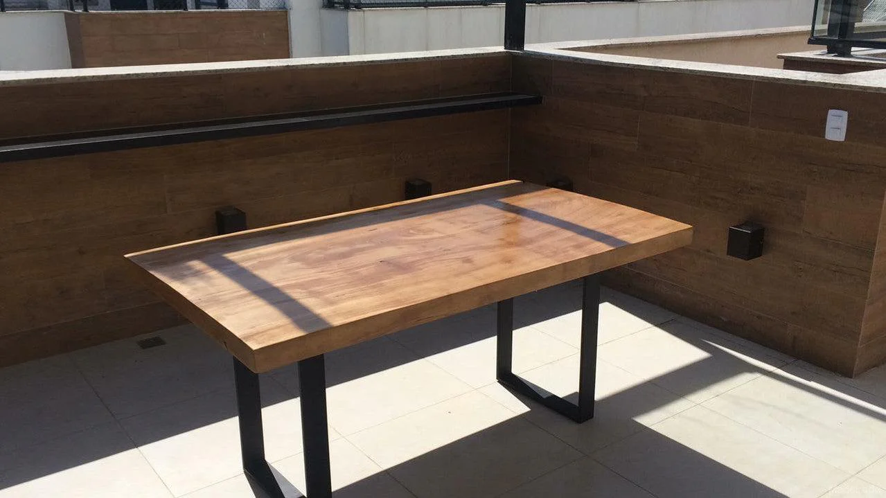 Mesa de Jantar - 160x80 - para 4 a 6 lugares - Coleção Industrial