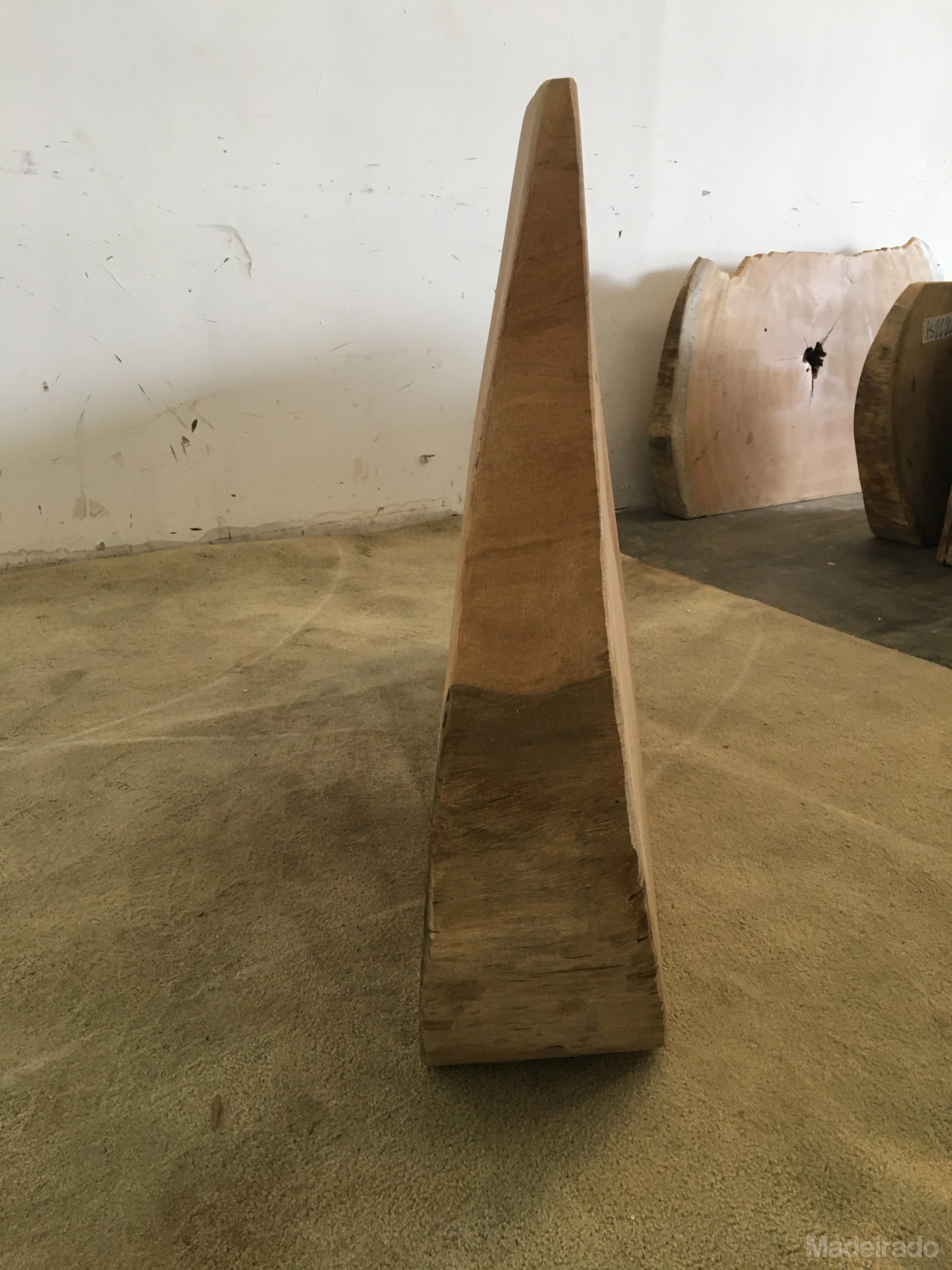 Escultura Rústica de Madeira Maciça - 110x70x25 - Loja de Fábrica - FS2221 - Retirada - Image 3