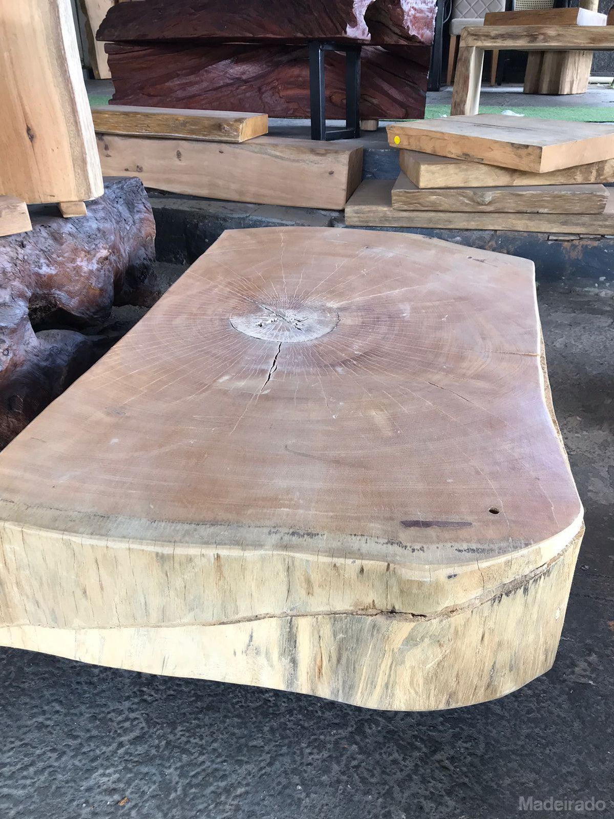 MESA DE CENTRO RUSTICA EM MADEIRA PEQUIÁ - 118x66 - LOJA SP - Image 2