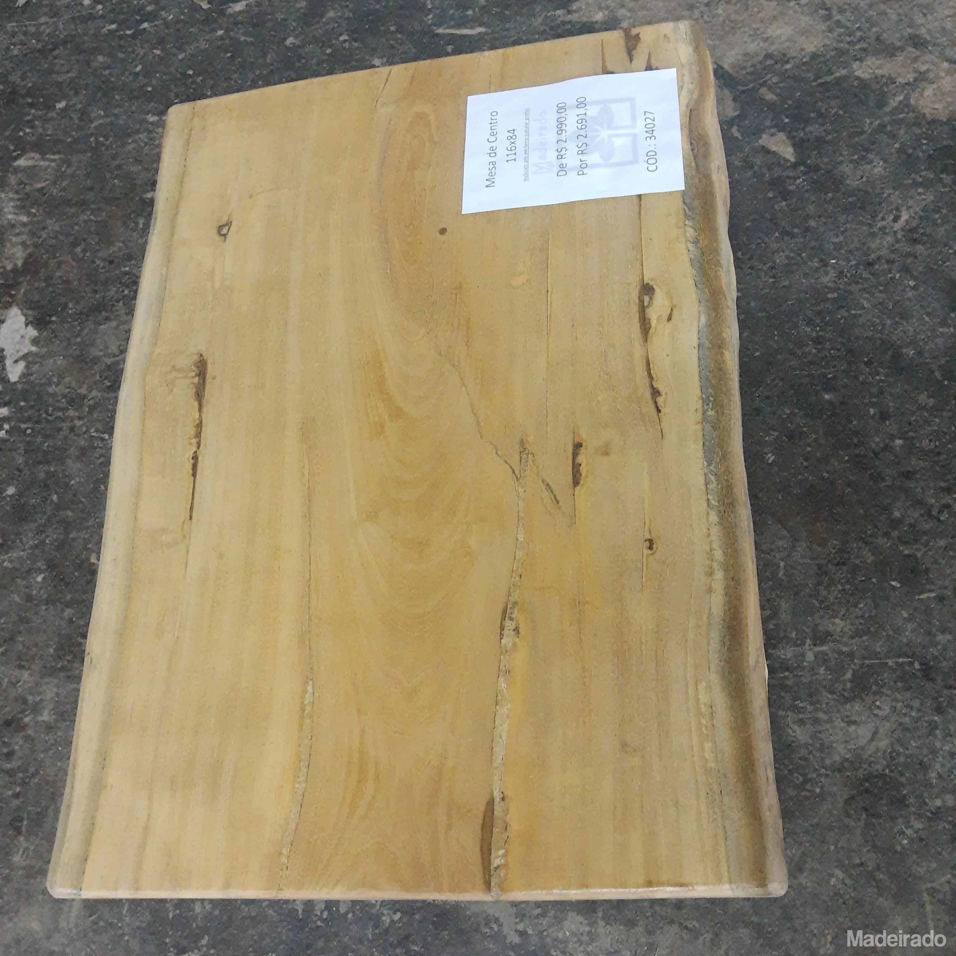 Mesa de Centro de Madeira Rustica - 116x84 - Cód: 34027 - MegaLive