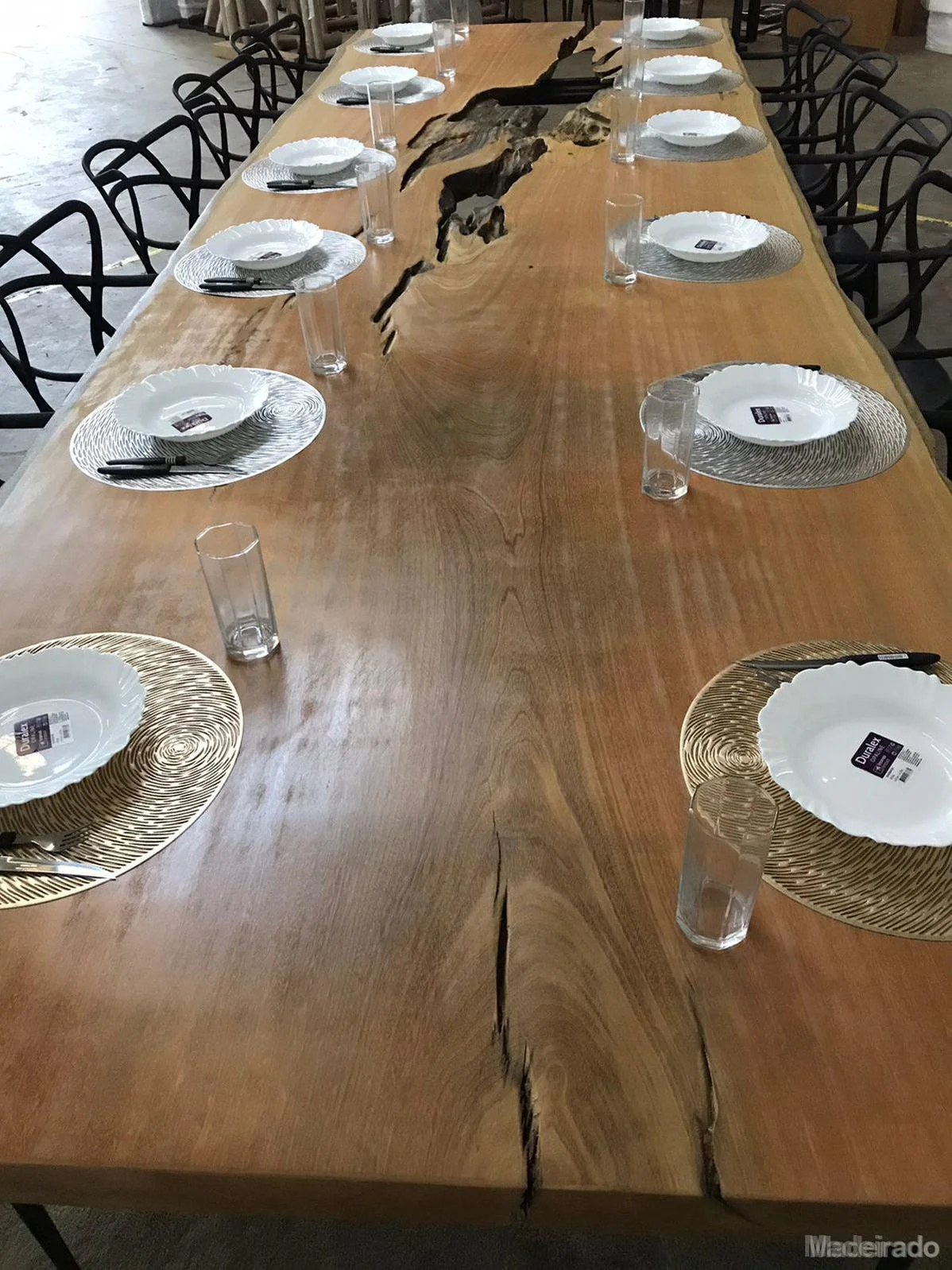 Mesa de Jantar em Madeira Rustica - 400x130 - 12 à 14 Lugares - Cód: 33145 MegaLive - Image 4