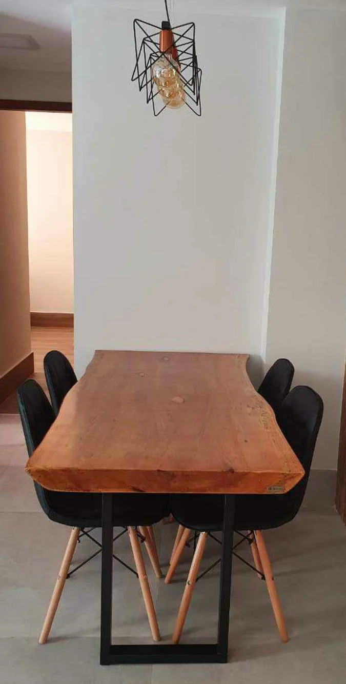 Mesa Madeira Bariniu 4-6 lugares - 150x70 com bordas invertidas - Image 3